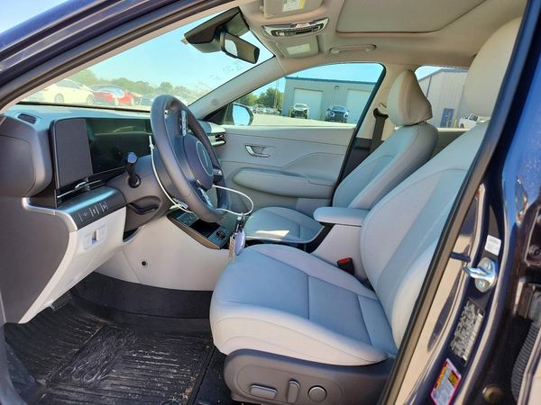 2026 HYUNDAI KONA Limited — DENT