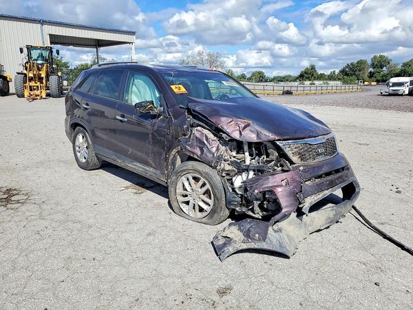 2015 KIA SORENTO GL — Passenger 3/4