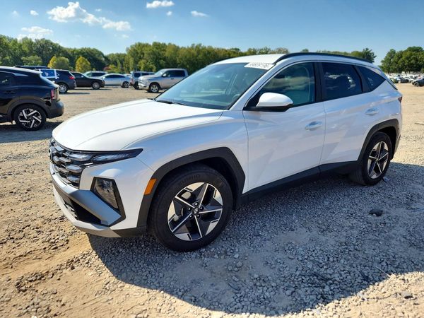 2025 HYUNDAI TUCSON — Front 3/4
