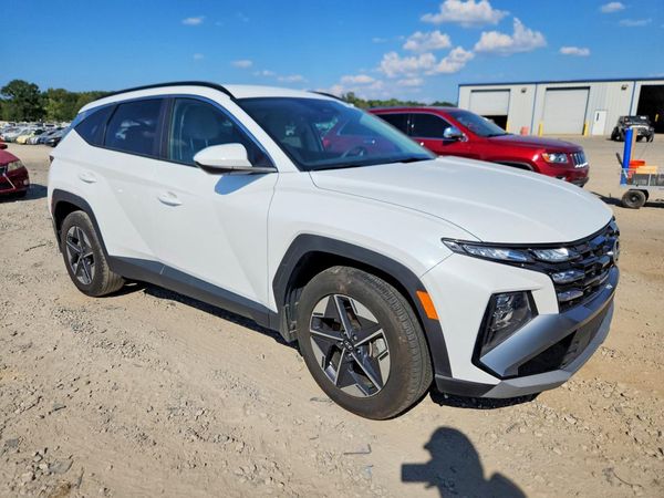 2025 HYUNDAI TUCSON — Passenger 3/4