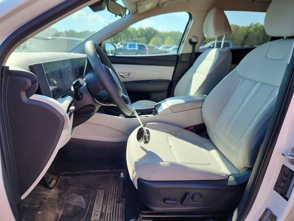 2025 HYUNDAI TUCSON — DENT