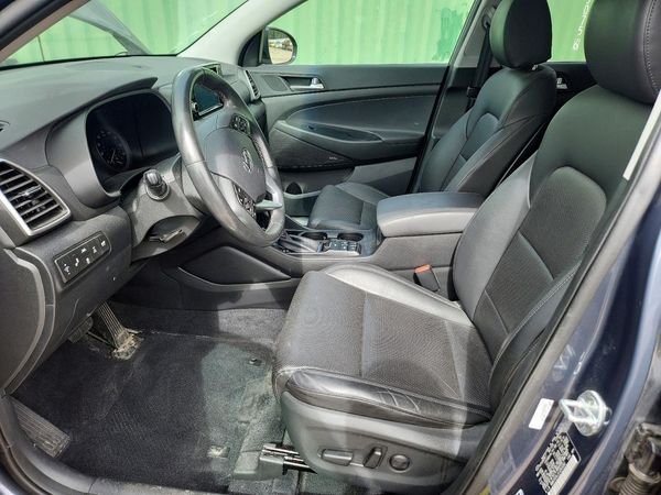 2020 HYUNDAI TUCSON — DENT