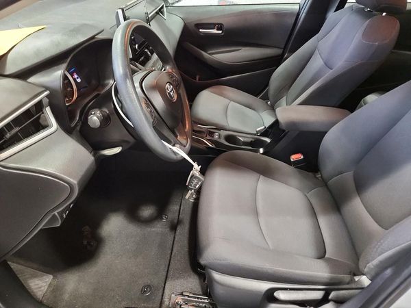 2020 TOYOTA COROLLA LE — DENT