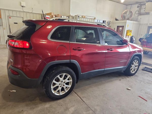 2016 JEEP CHEROKEE Latitude/Longitude/North — PSRA
