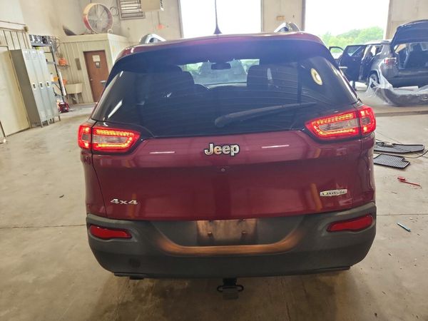 2016 JEEP CHEROKEE Latitude/Longitude/North — DIRR
