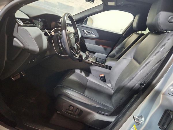 2025 LAND ROVER RANGE ROVER VELAR P250 Dynamic SE — DENT