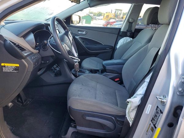 2015 HYUNDAI SANTA FE GL — DENT