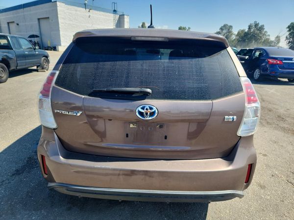 2017 TOYOTA PRIUS V FO — DIRR
