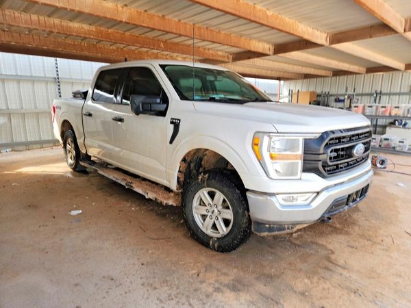 2022 FORD F150 SuperCrew — Passenger 3/4