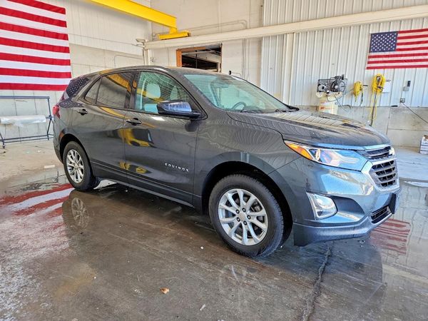 2018 CHEVROLET EQUINOX LS — Passenger 3/4