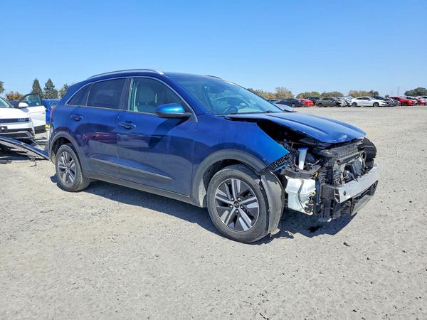 2021 KIA NIRO — Passenger 3/4