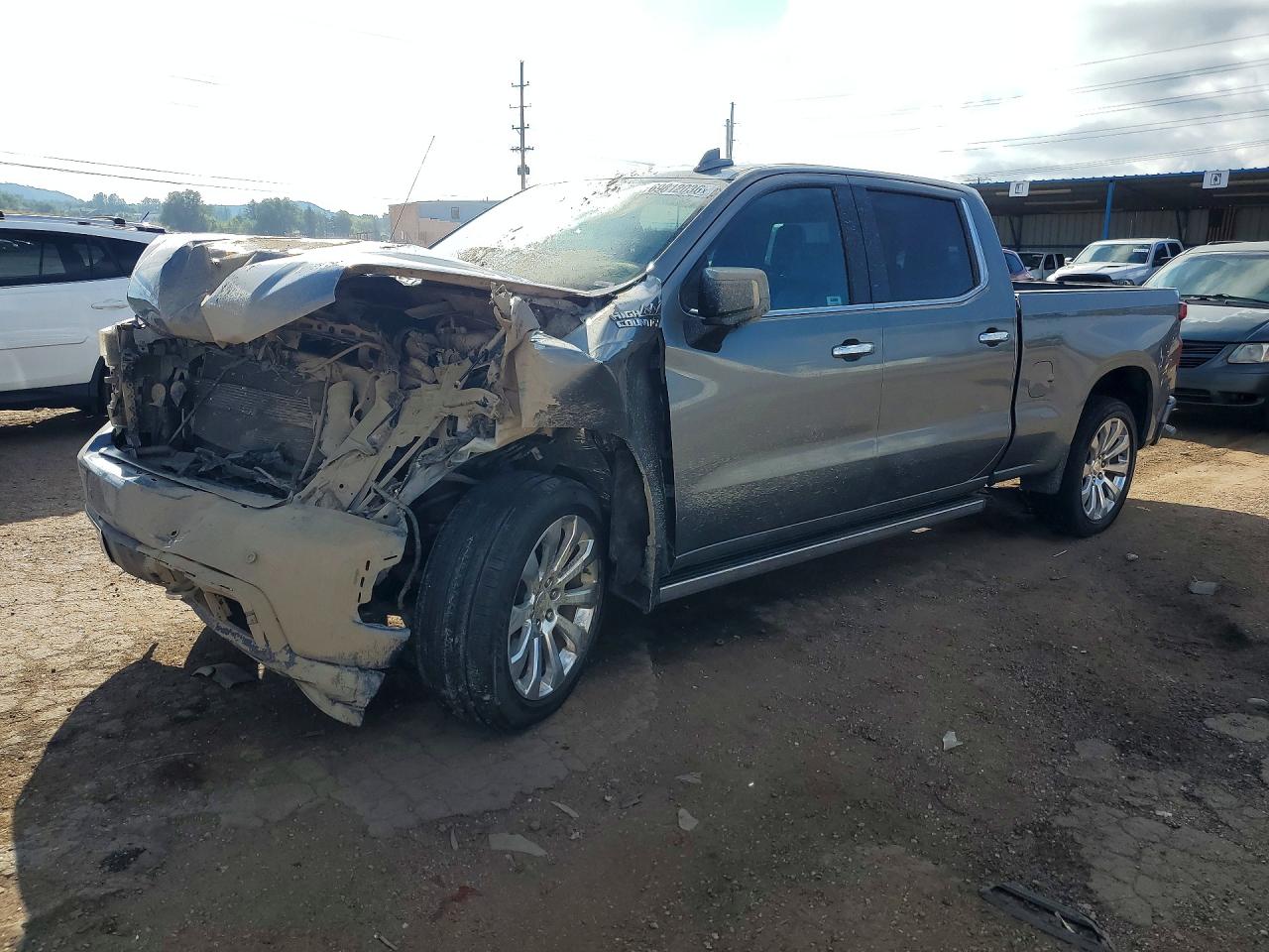 2020 CHEVROLET SILVERADO High Country — Front 3/4