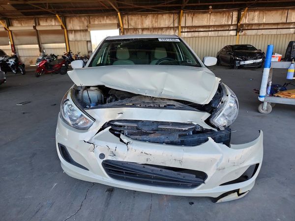 2017 HYUNDAI ACCENT SE Base — DIRF