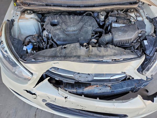 2017 HYUNDAI ACCENT SE Base — Engine bay