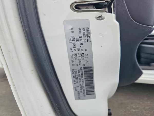 2018 DODGE GRAND CARAVAN GT (US), GT FWD (Can) — VINS
