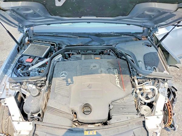 2021 MERCEDES-BENZ E-CLASS — Engine bay