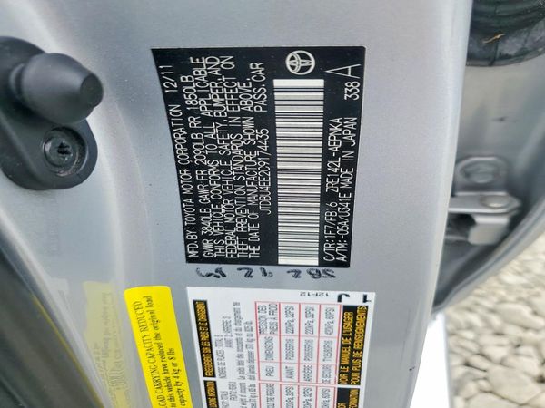 2012 TOYOTA COROLLA — VINS