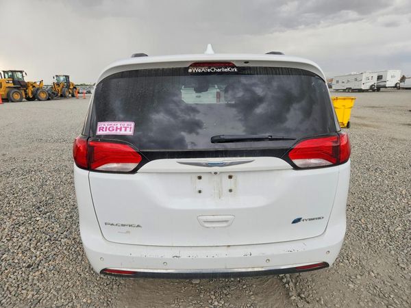 2018 CHRYSLER PACIFICA Limited — DIRR
