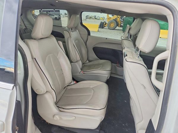 2018 CHRYSLER PACIFICA Limited — PSRS