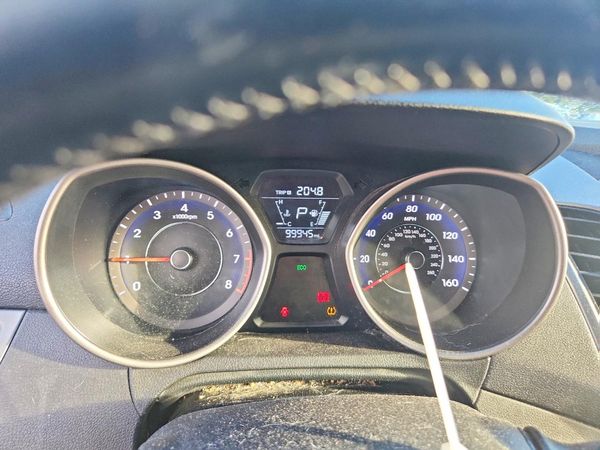 2016 HYUNDAI ELANTRA — ODOM