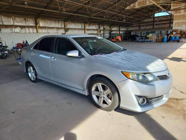 2012 TOYOTA CAMRY — Passenger 3/4