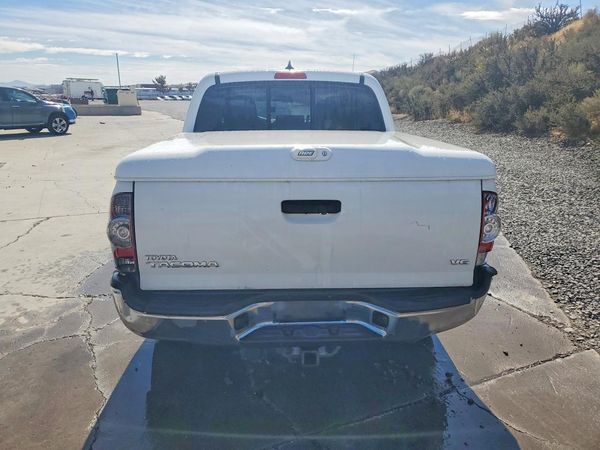2015 TOYOTA TACOMA Delux Grade — DIRR
