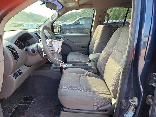 2019 NISSAN FRONTIER — DENT
