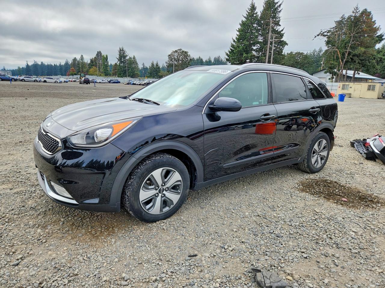 2019 KIA NIRO FE (HEV), LX (HEV) — Front 3/4