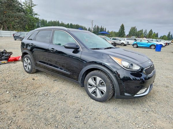 2019 KIA NIRO FE (HEV), LX (HEV) — Passenger 3/4
