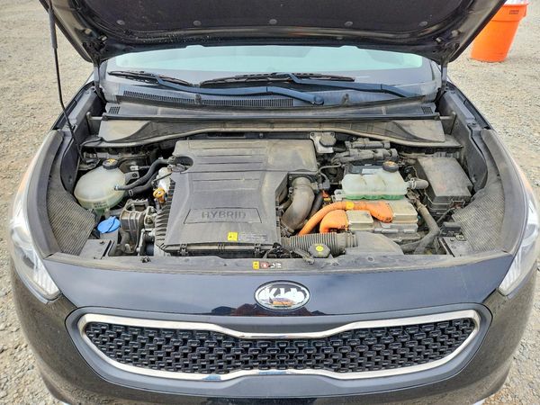 2019 KIA NIRO FE (HEV), LX (HEV) — Engine bay
