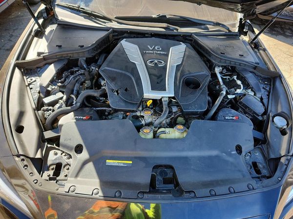 2021 INFINITI Q50 LUXE — Engine bay