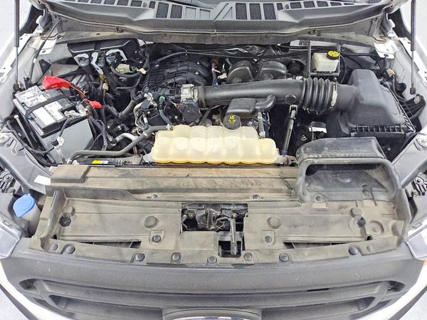 2023 FORD F150 — Engine bay