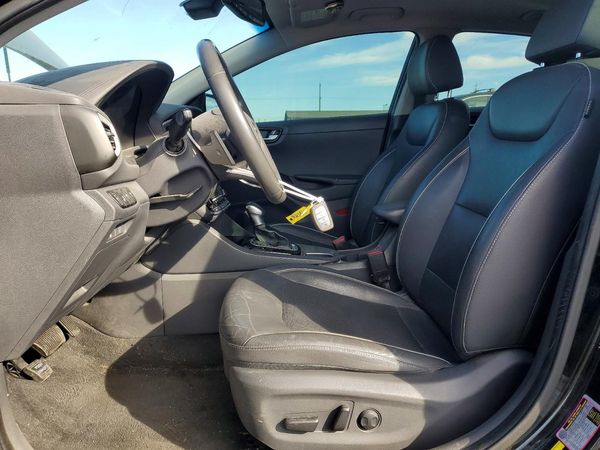 2018 HYUNDAI IONIQ Limited w/Ultimate (HEV) — DENT