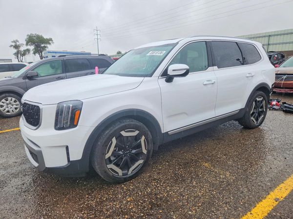 2024 KIA TELLURIDE — DSFA — Front 3/4