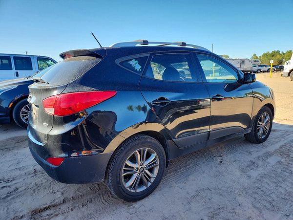2015 HYUNDAI TUCSON GLS (Middle) — PSRA