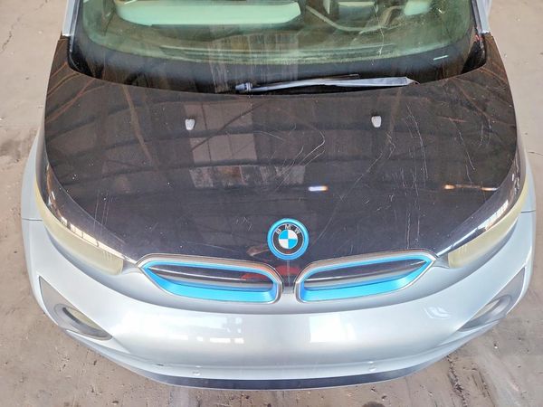 2014 BMW I3 — Engine bay