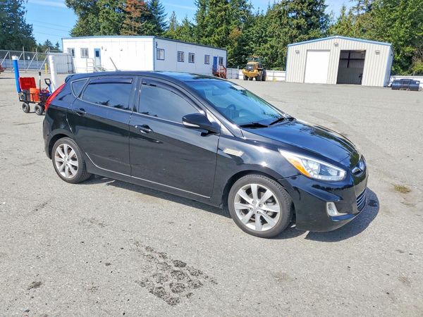 2014 HYUNDAI ACCENT — Passenger 3/4