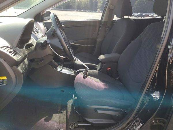 2014 HYUNDAI ACCENT — DENT