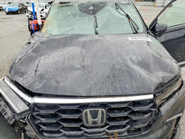 2023 HONDA PILOT ELITE — Engine bay