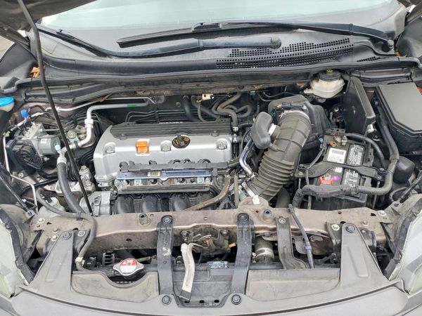 2013 HONDA CRV EX — Engine bay