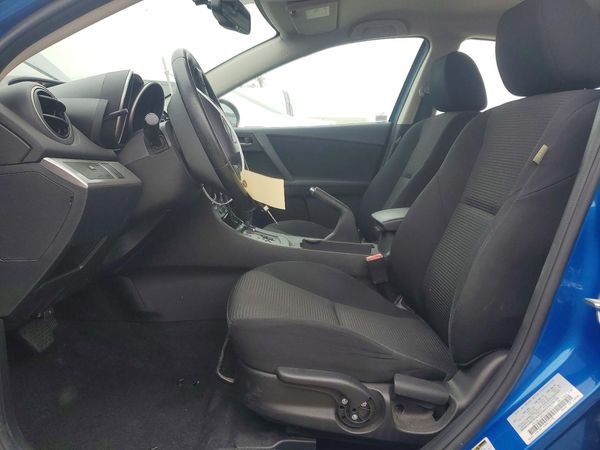2012 MAZDA 3 Touring/GS — DENT