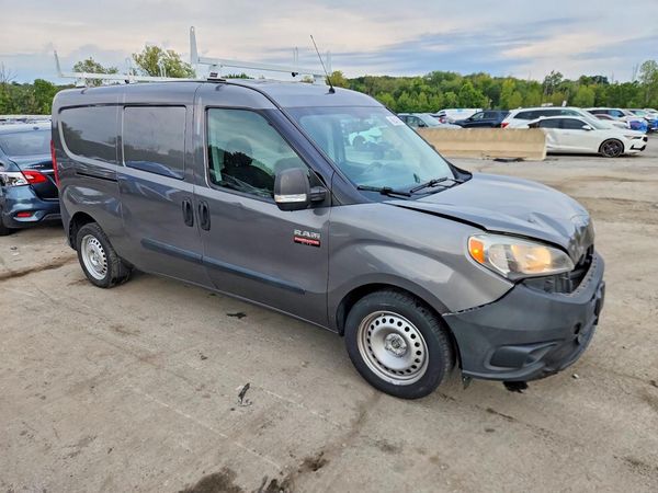 2017 RAM PROMASTER CITY — Passenger 3/4