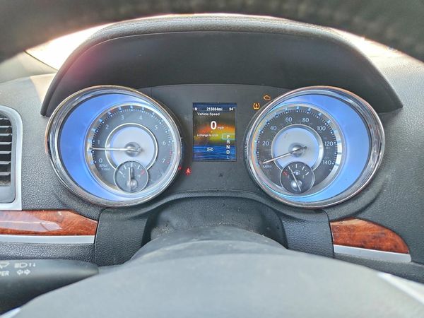 2014 CHRYSLER 300 — ODOM