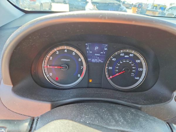 2012 HYUNDAI ACCENT — ODOM
