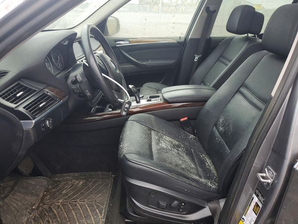 2012 BMW X5 xDrive50i — DENT