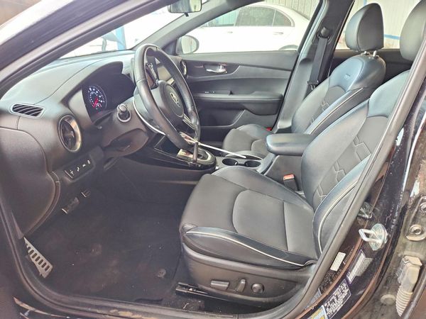 2021 KIA FORTE GT Line — DENT