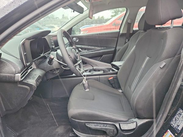 2023 HYUNDAI ELANTRA SEL — DENT