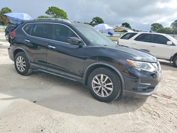 2018 NISSAN ROGUE — Passenger 3/4