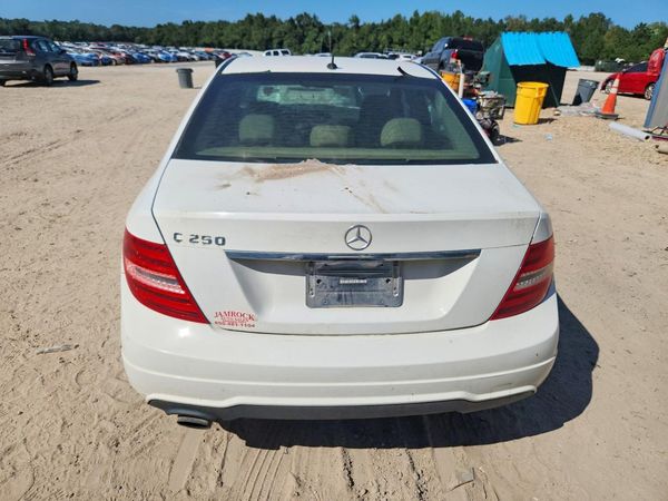 2013 MERCEDES-BENZ C C250 — DIRR