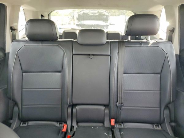 2021 VOLKSWAGEN TIGUAN SE, SE R-Line Black, SEL — SUVN